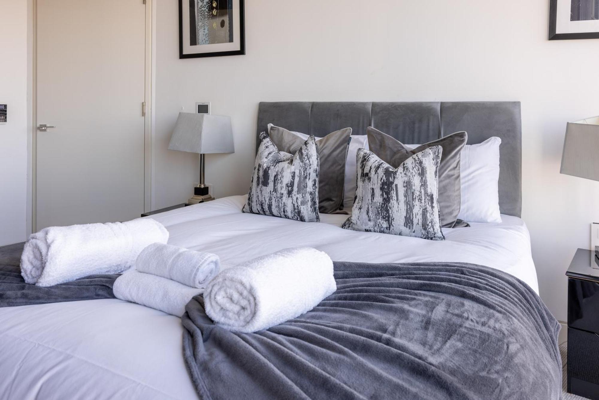 Skyline Views Luxury 3 Bedroom Free Parking Londres